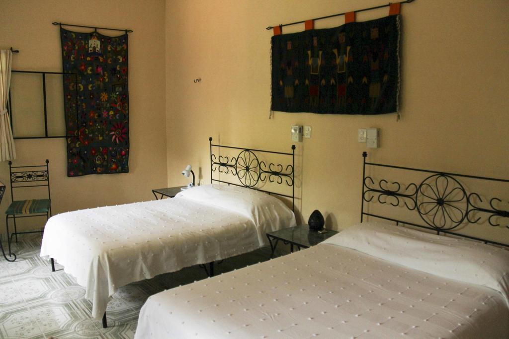 The Flycatcher Inn Retreat Hotel Santa Elena Bagian luar foto